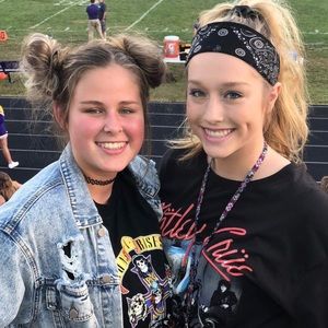 Meet your Posher, Jade